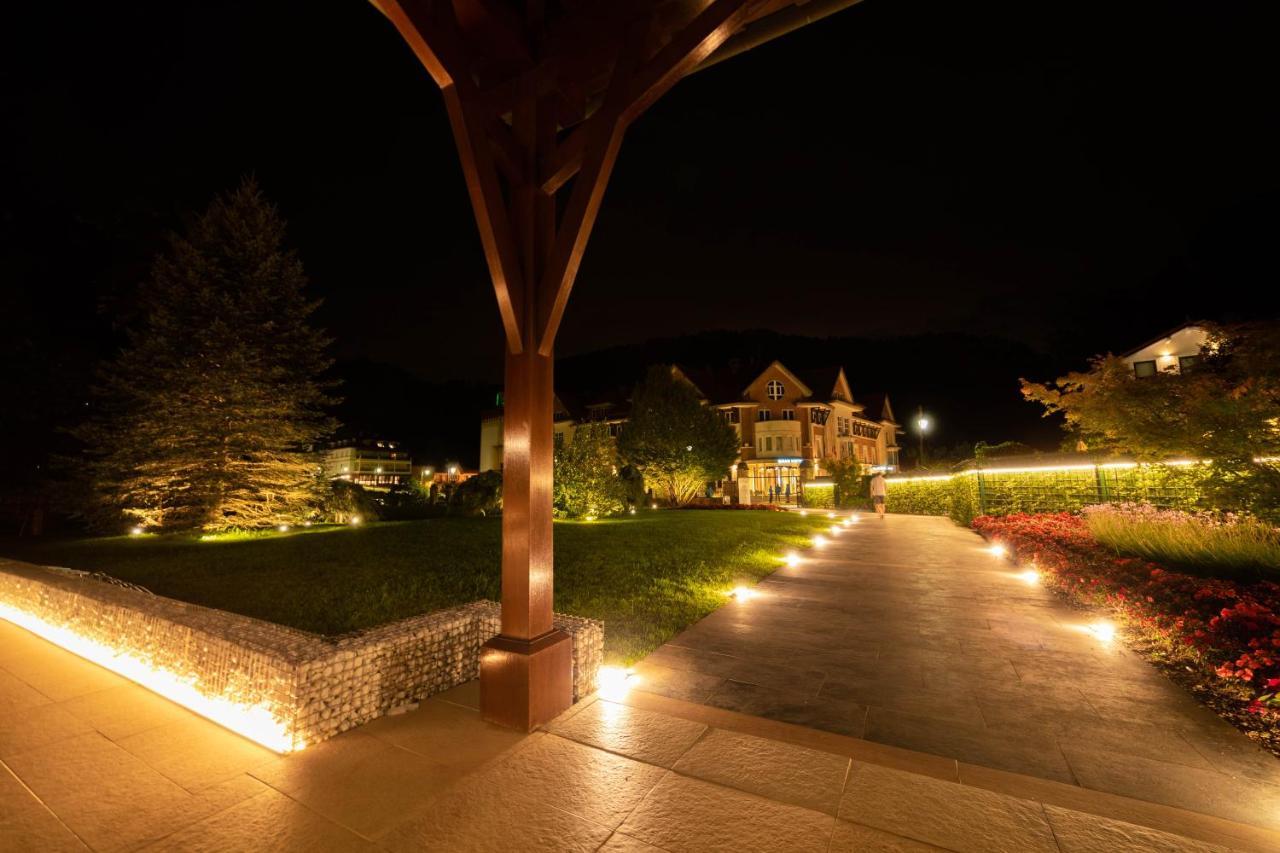 Gran Hotel Balneario De Puente Viesgo Bagian luar foto