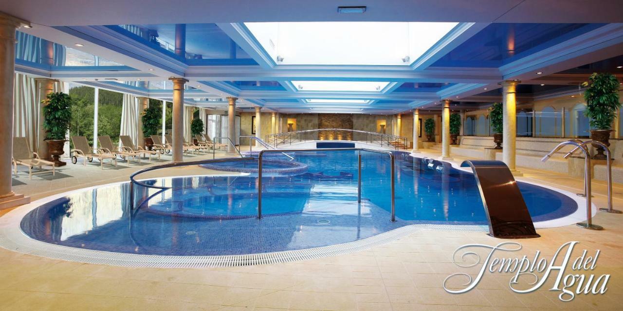 Gran Hotel Balneario De Puente Viesgo Bagian luar foto