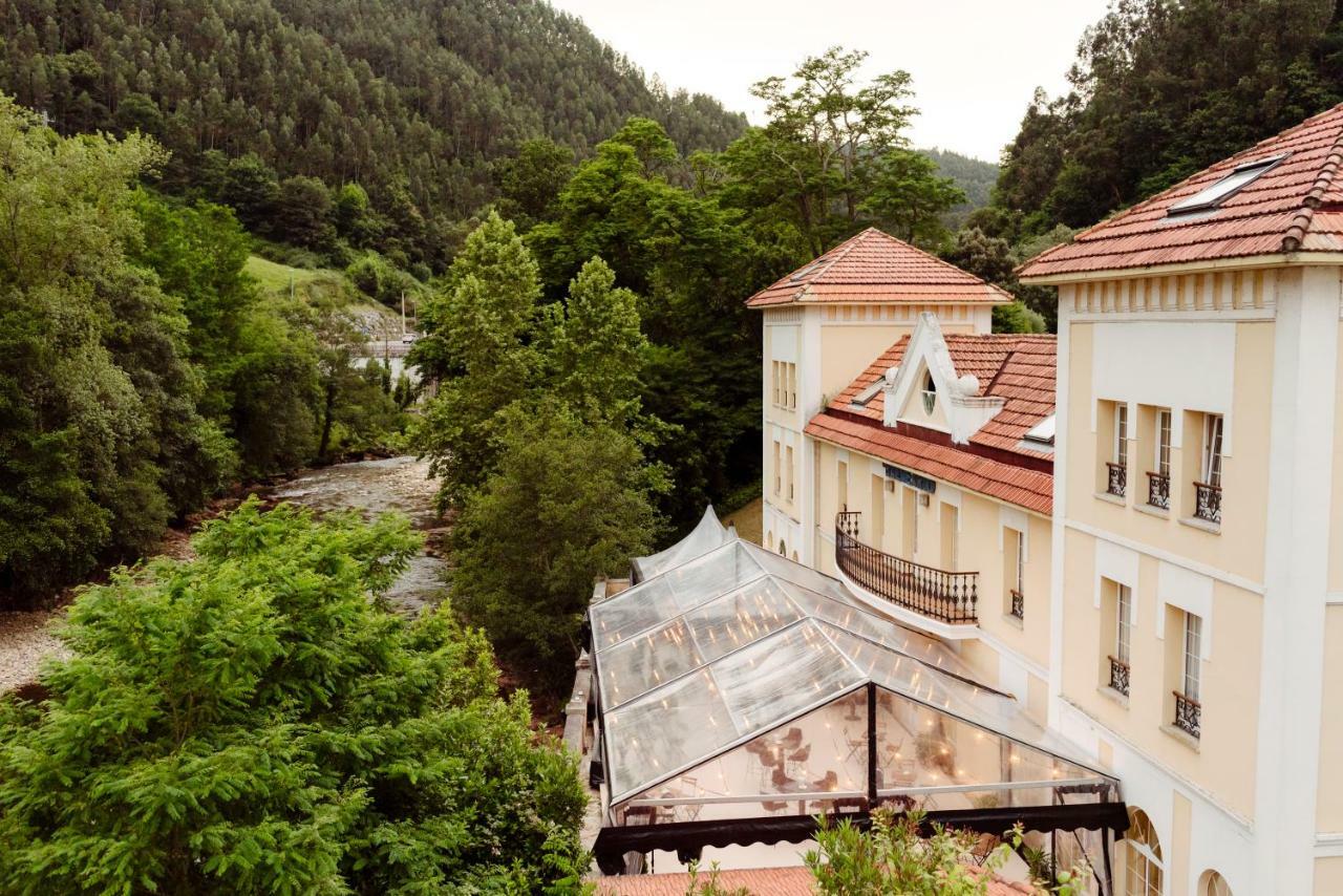 Gran Hotel Balneario De Puente Viesgo Bagian luar foto